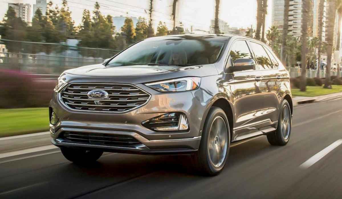 2023 Ford Edge through high-resolution 2021 Ford Edge photos and see exterior, interior, engine and cargo