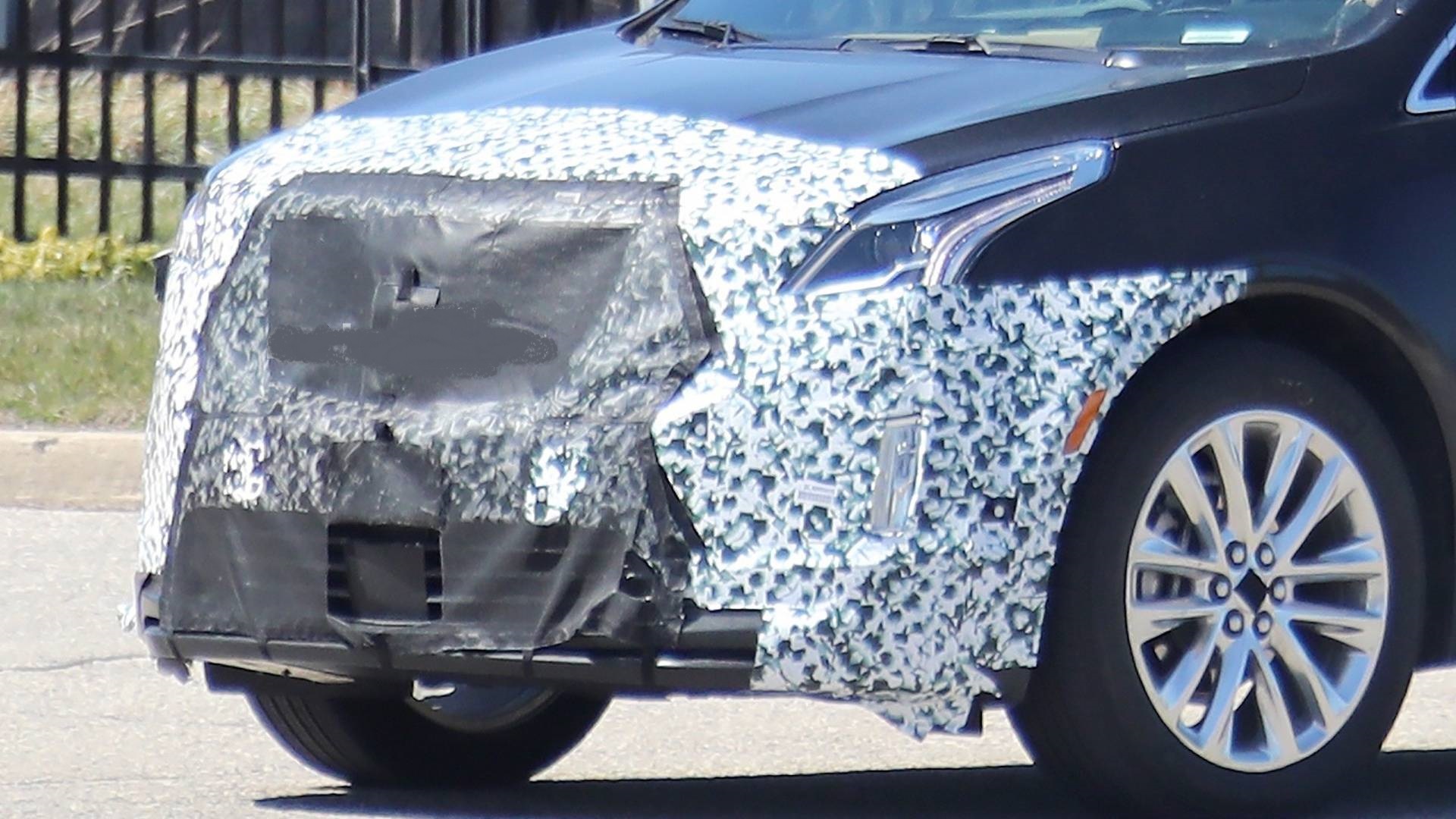 2021 Cadillac XT5 Spy Photos, Redesign New