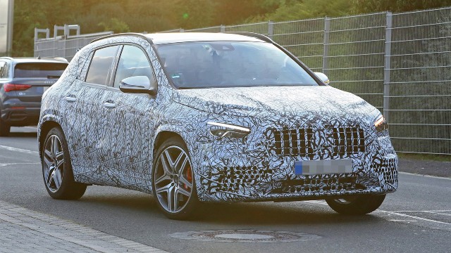 Spied 2021 Mercedes-AMG GLA 45 Comes With the Powerful Engine New