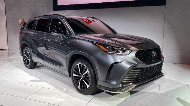 2021 Toyota Highlander XSE Features Sportier Styling New