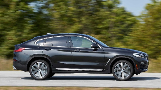 2022 BMW X4 Spied With Refreshed Design New