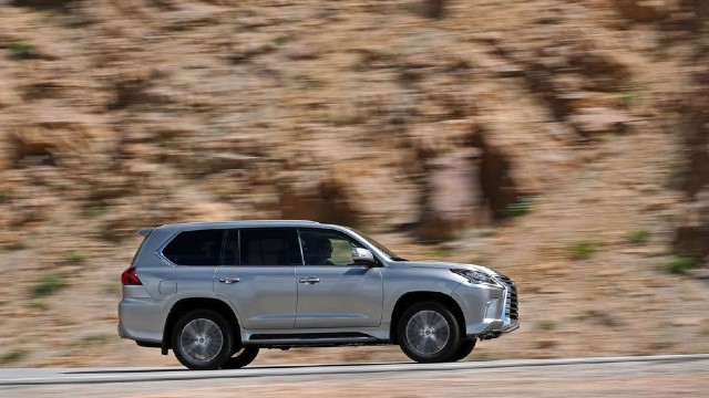 2022 Lexus LX Significantly Upgraded, Hybrid is Coming New