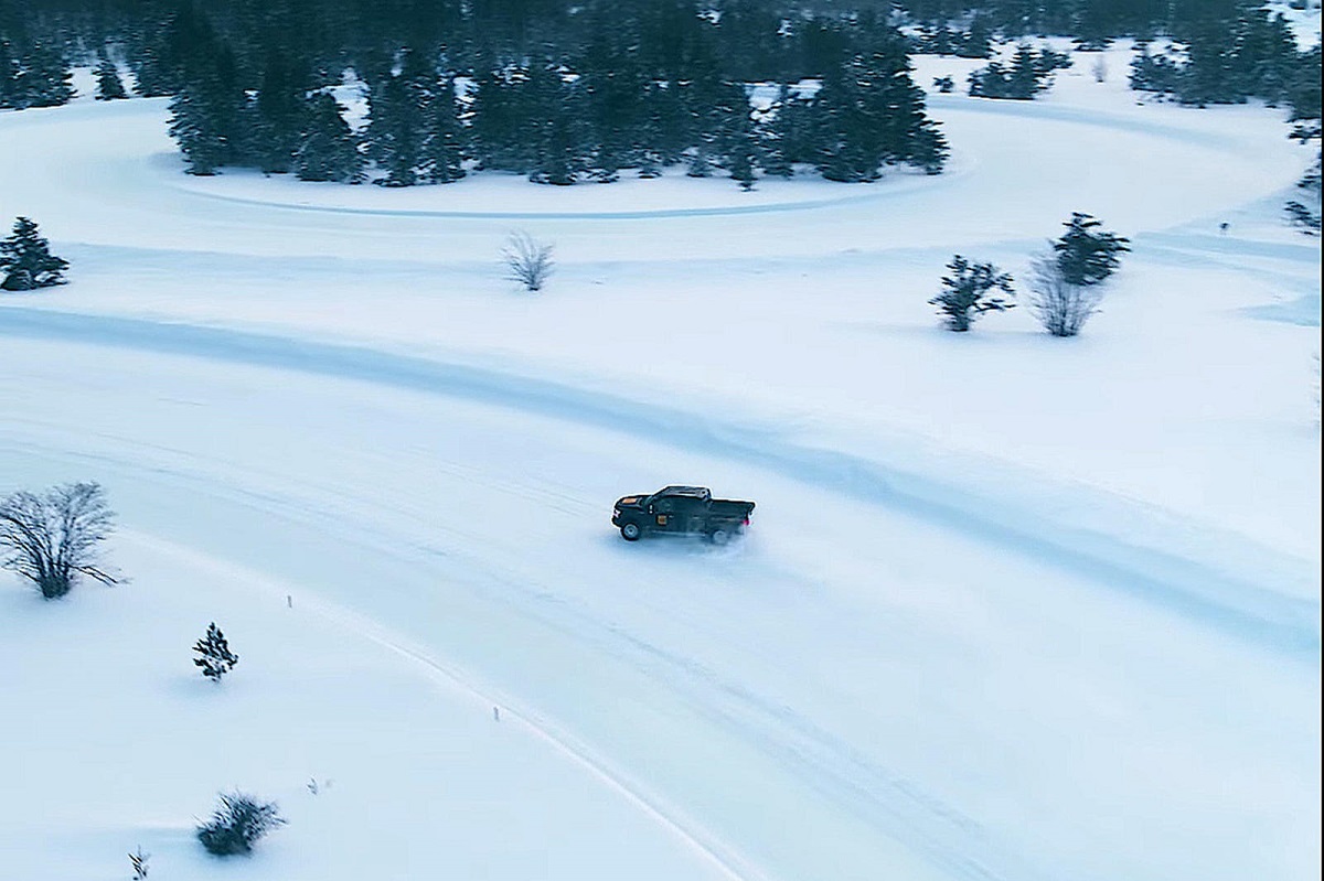 2023 Ford F-150 EV Caught Testing on the Snowy Roads