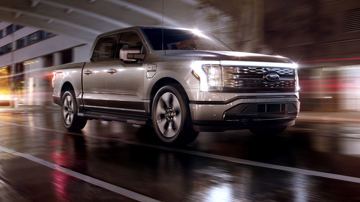 2023 Ford F-150 Lightning First Look, Motor Specs, Battery Range