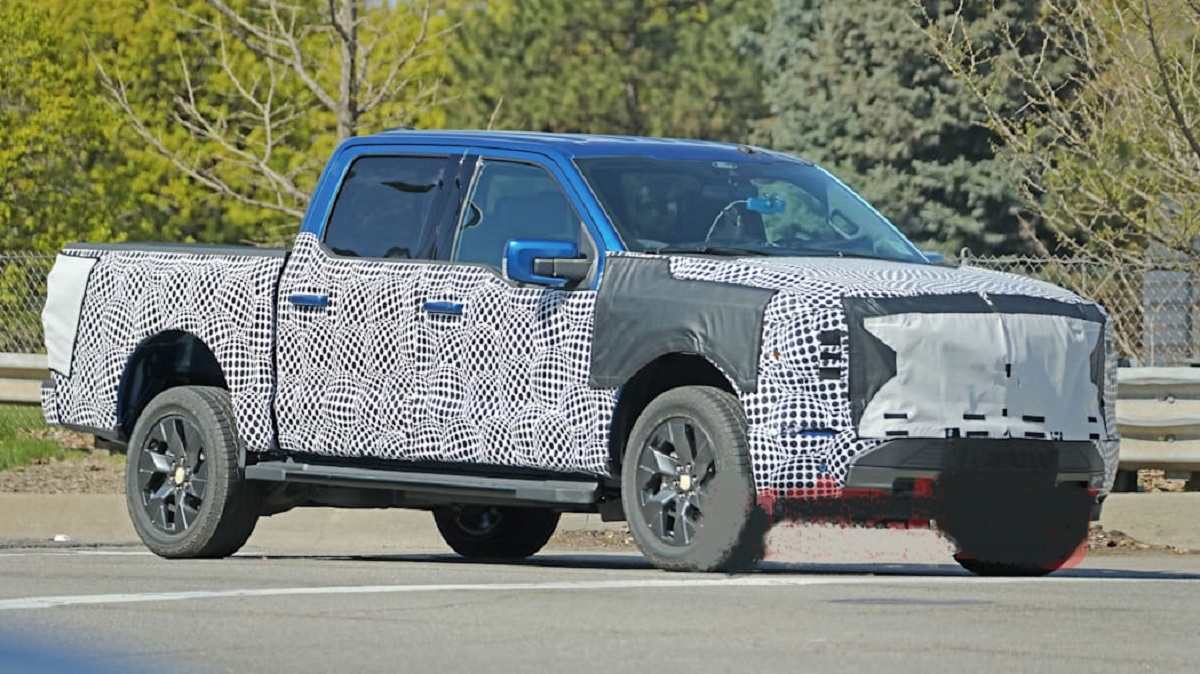 2022 Ford F-150 Lightning Is Officially Arriving As the Companies First EV Pickup Truck