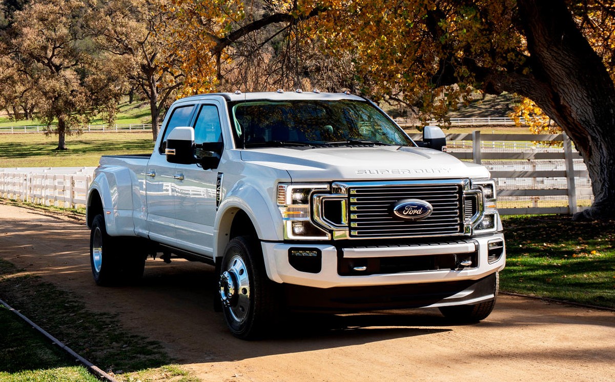 2022 Ford F-450 Super Duty Truck First Look