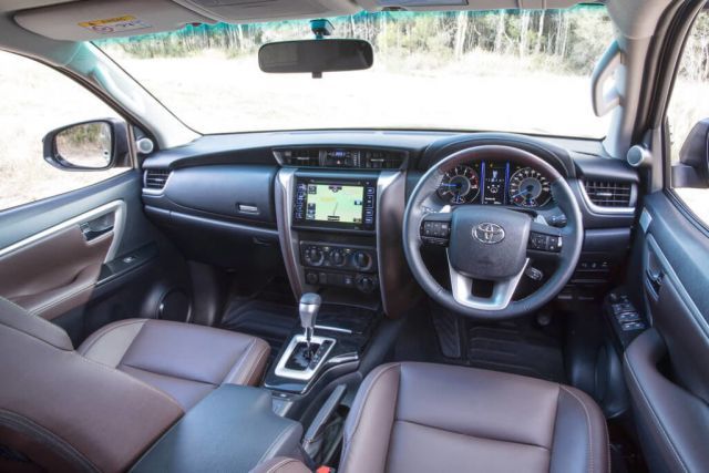 Toyota Fortuner 2023 interior