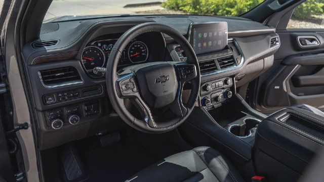 2023 Chevy Tahoe Z71 interior