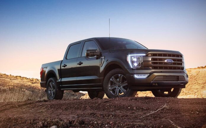 2023 Ford F-150 FX4 off road