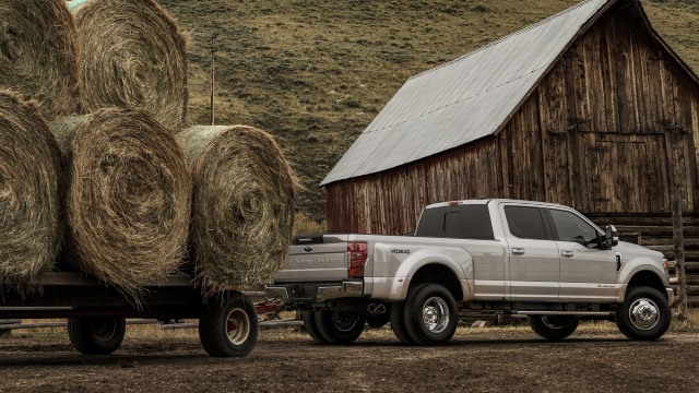 2023 Ford F-350 towing