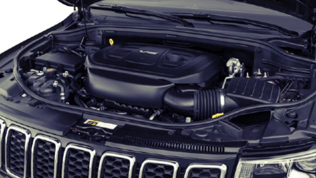 2023 Jeep Grand Cherokee engine