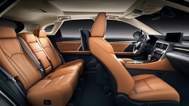 2023 Lexus RX 450h interior