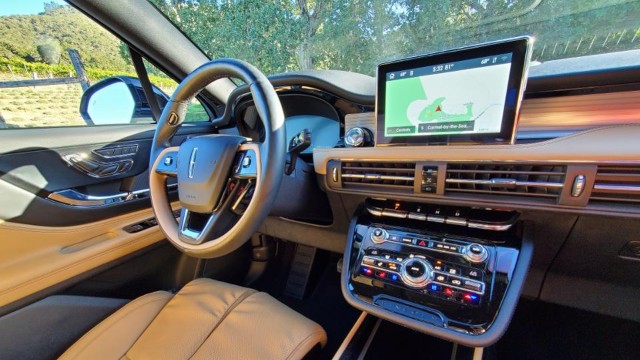 2023 Lincoln Corsair Grand Touring interior