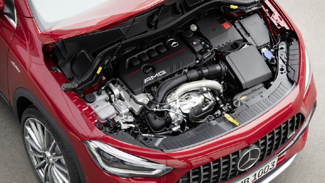 2023 Mercedes-AMG GLA 35 engine
