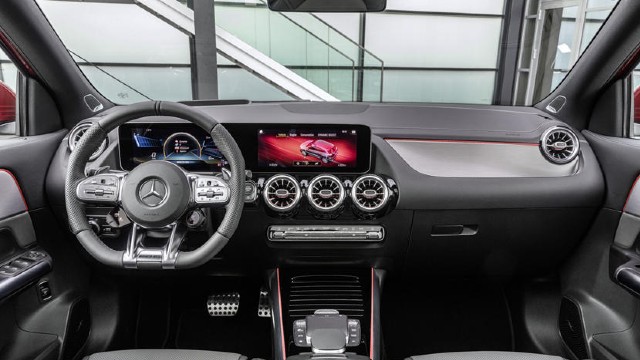 2023 Mercedes-AMG GLA 35 interior