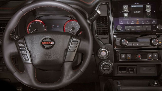 2023 Nissan Titan Pro 4x interior