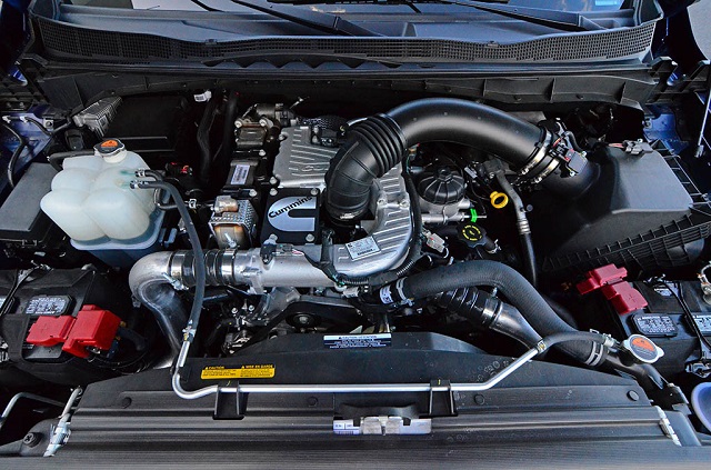 2023 Nissan Titan XD Diesel engine