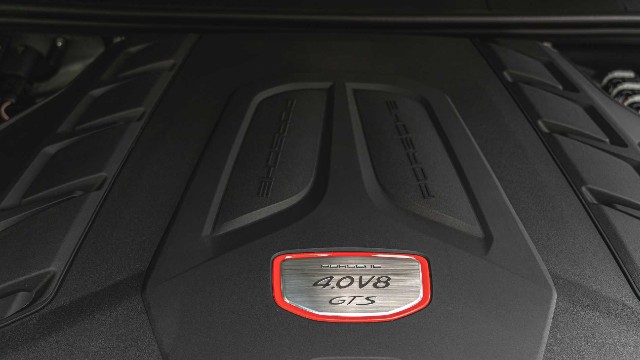 2023 Porsche Cayenne GTS Coupe engine specs