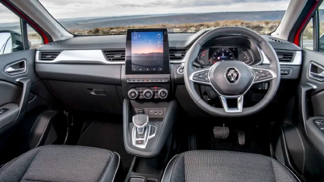 2023 Renault Arkana interior