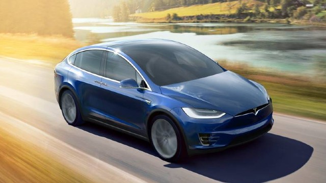2024 Tesla Model X exterior