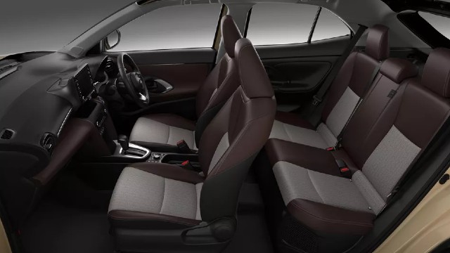 2023 Toyota Yaris Cross interior