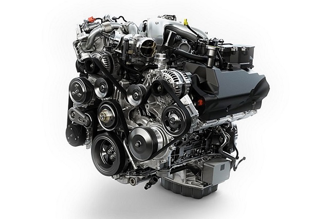 2023 Ford Super Duty engine